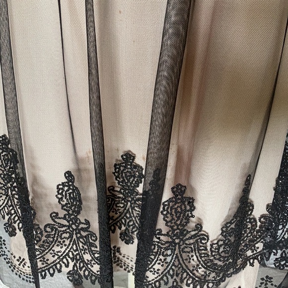 Strapless tulle formal short dress - Picture 4 of 7